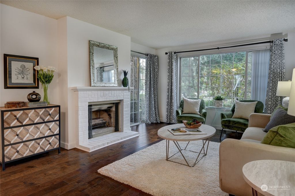 Photo of 12387 SE 41st Lane #60, Bellevue, WA 98006 (MLS # 2326215)