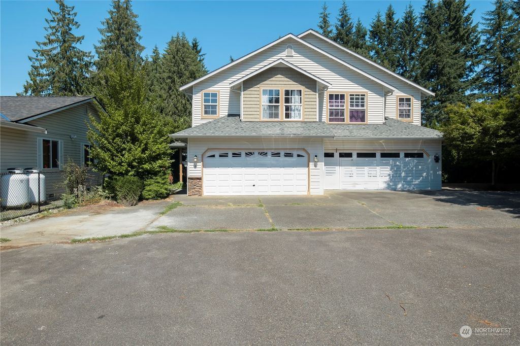 Photo of 5230 122nd Place NE #A, Marysville, WA 98271 (MLS # 2274392)