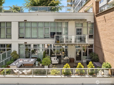 Photo of 583 Battery Street #702N, Seattle, WA 98121 (MLS # 2579874)