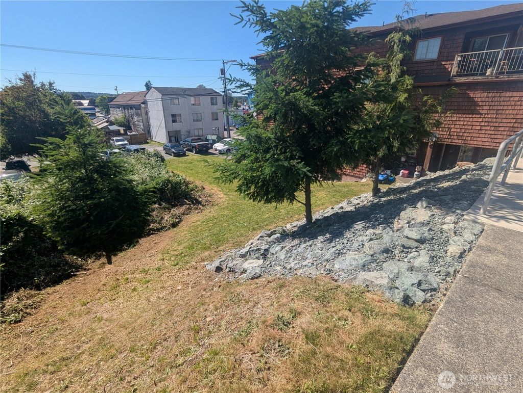 Photo of 0 N MacCloud Avenue, Arlington, WA 98223 (MLS # 2541432)