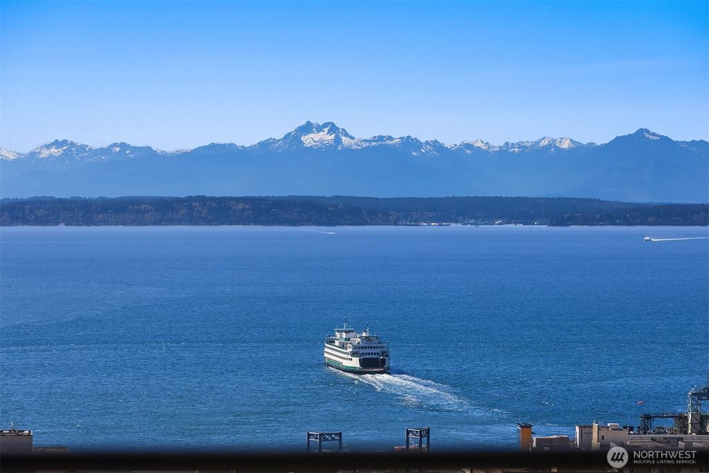 Photo of 450 S Main Street #618, Seattle, WA 98104 (MLS # 2503561)