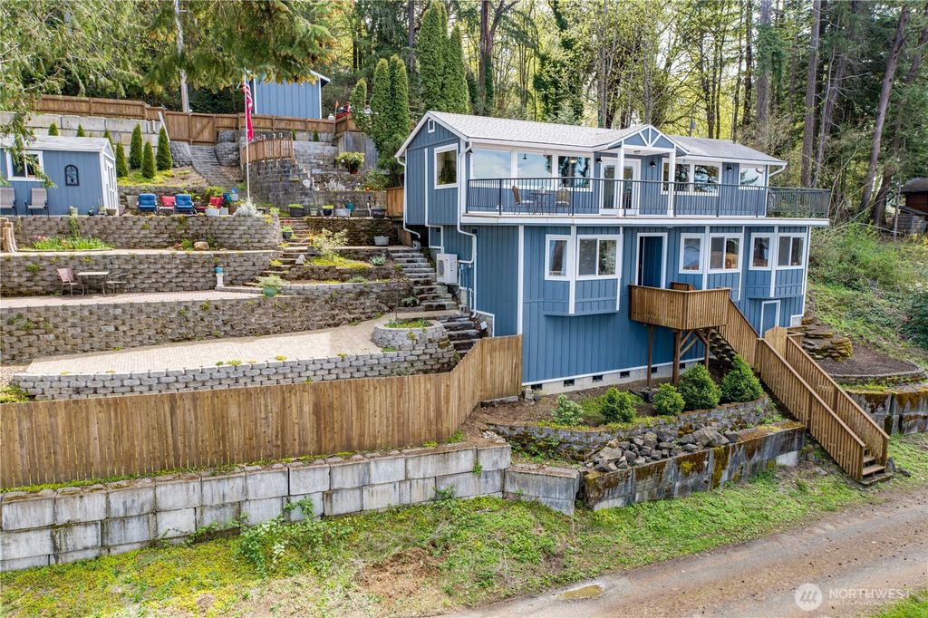 Photo of 291 E Midway Lane, Shelton, WA 98584 (MLS # 2516016)