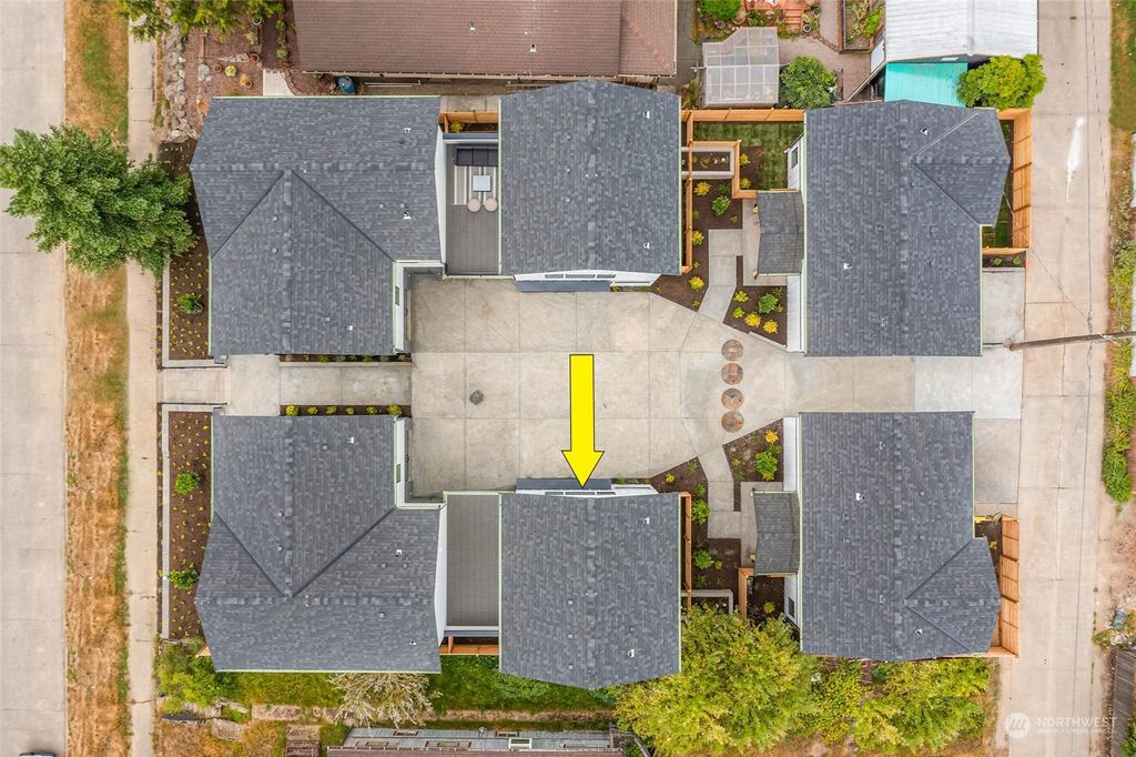 Photo of 8451 18th Avenue SW #B, Seattle, WA 98106 (MLS # 2157348)