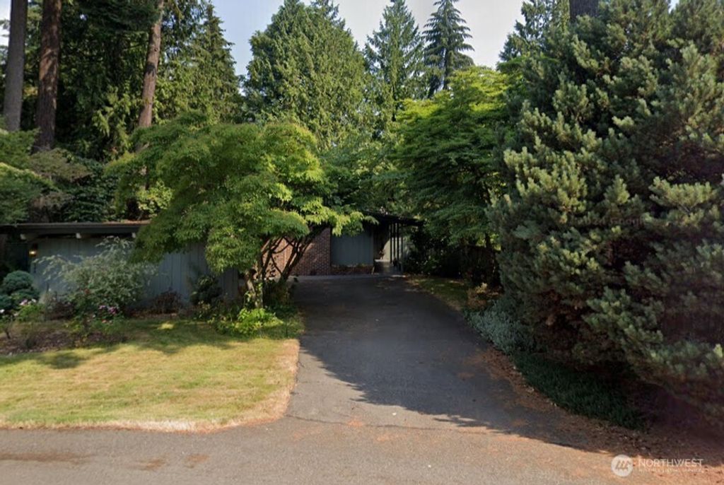 Photo of 10624 Woodhaven Lane, Bellevue, WA 98004 (MLS # 2435783)