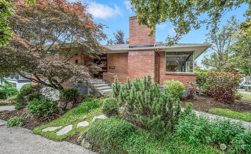 Photo of 3105 E Jefferson Street, Seattle, WA 98122 (MLS # 2129624)