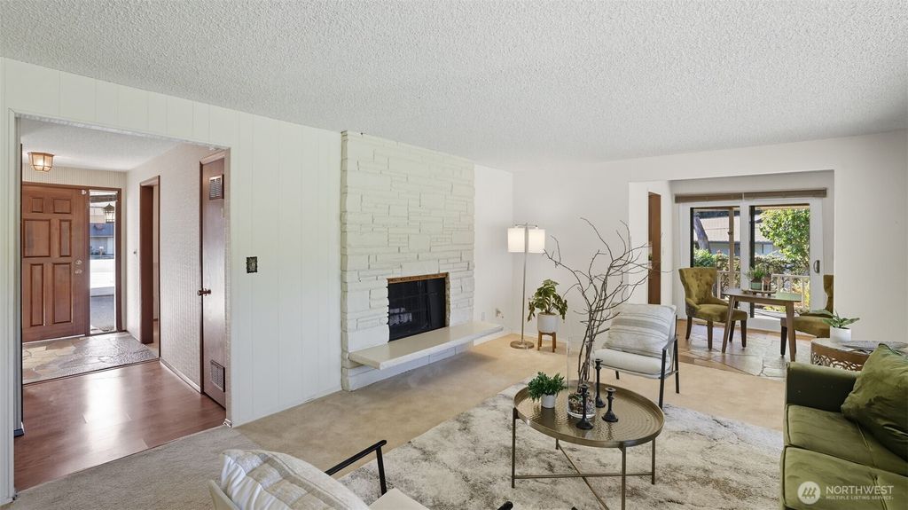 Photo of 14608 SE 181st Street, Renton, WA 98058 (MLS # 2435071)