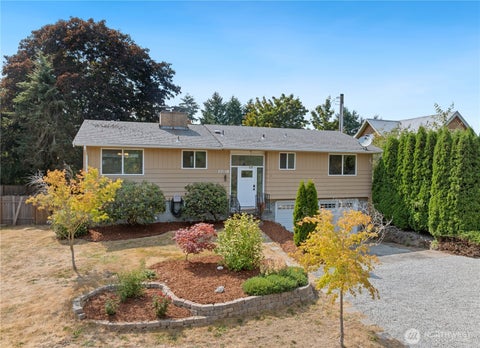 Photo of 1708 S Visscher Street, Tacoma, WA 98465 (MLS # 2557944)