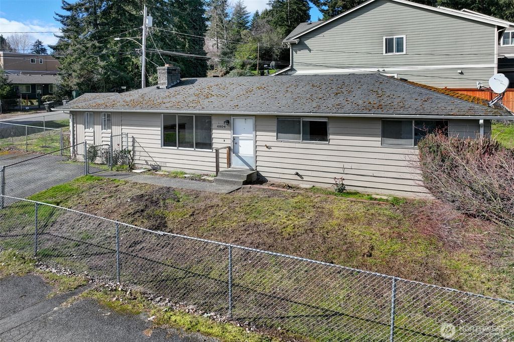 Photo of 4804 S 166th Street, SeaTac, WA 98188 (MLS # 2349446)