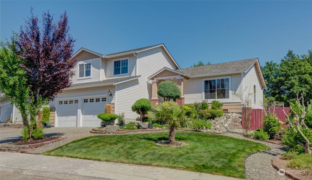 Photo of 14515 49th Drive SE, Everett, WA 98208 (MLS # 2263504)