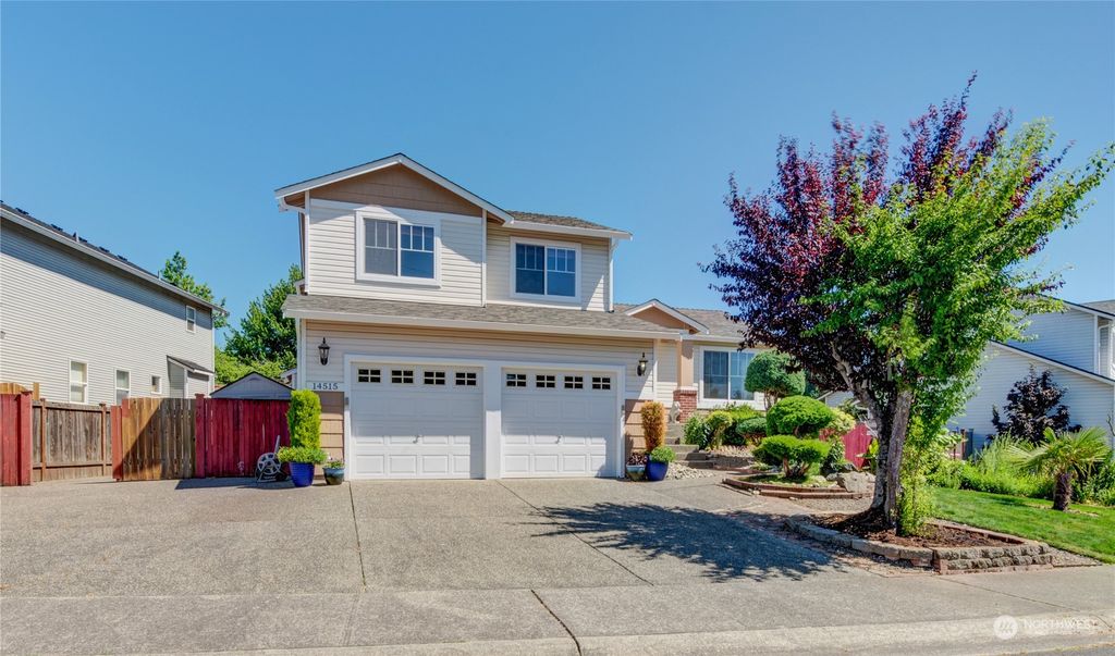 Photo of 14515 49th Drive SE, Everett, WA 98208 (MLS # 2263504)
