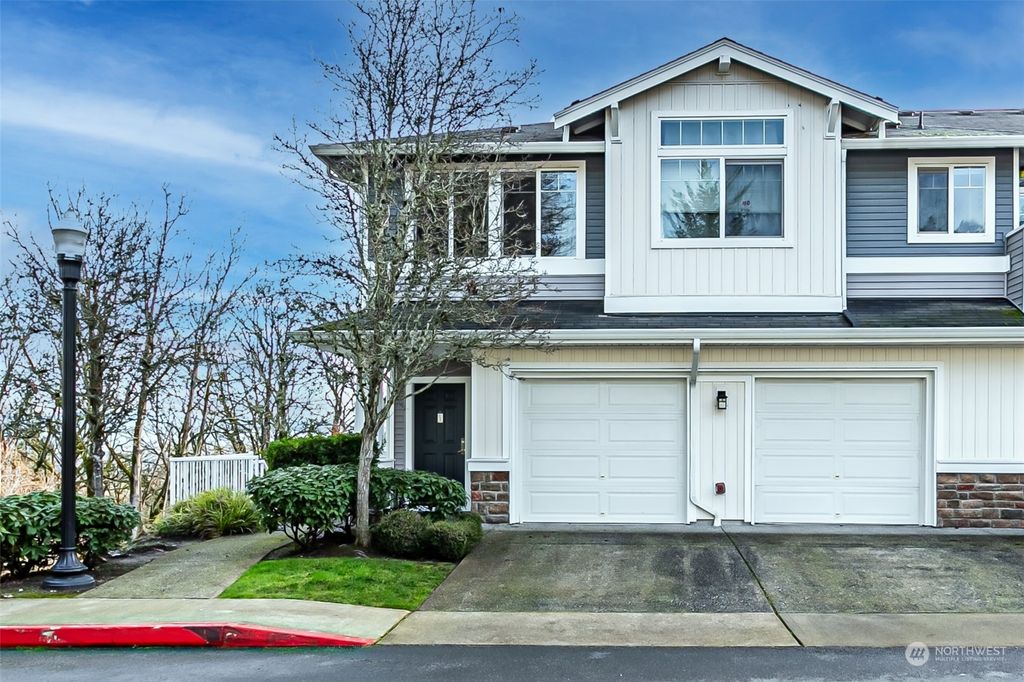 Photo of 4001 S 211 Place #C3, SeaTac, WA 98198 (MLS # 2186240)