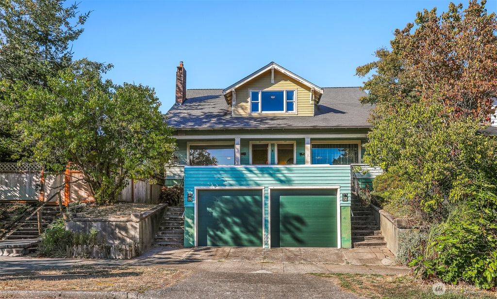 Photo of 130 &amp; 132 N 77th Street, Seattle, WA 98103 (MLS # 2434874)