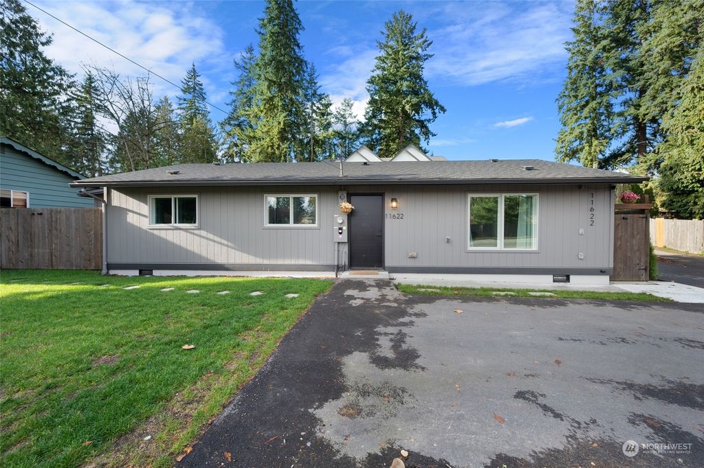 Photo of 11622 35th Avenue SE, Everett, WA 98208 (MLS # 2201809)