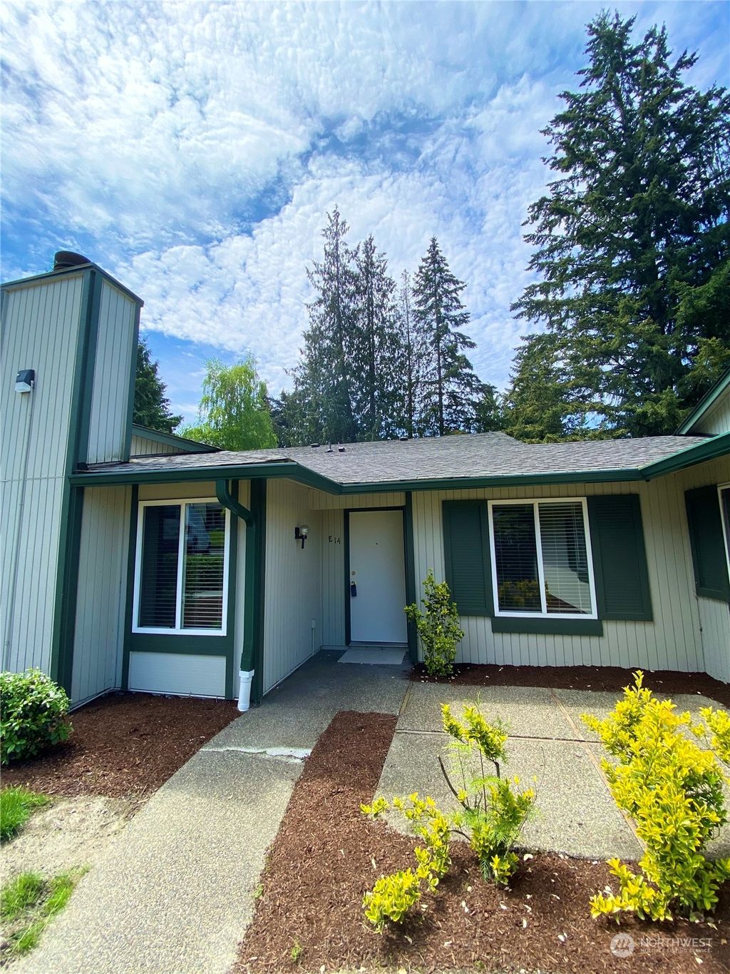 Photo of 503 S 323rd Place #14E, Federal Way, WA 98003 (MLS # 2068596)