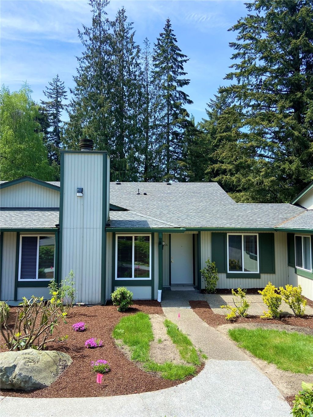 Photo of 503 S 323rd Place #14E, Federal Way, WA 98003 (MLS # 2068596)