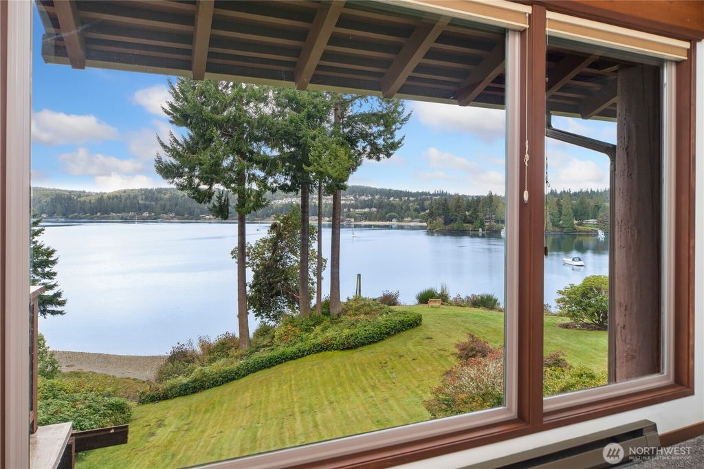 Photo of 41 North Bay Lane Ln #3, Port Ludlow, WA 98365 (MLS # 2478549)