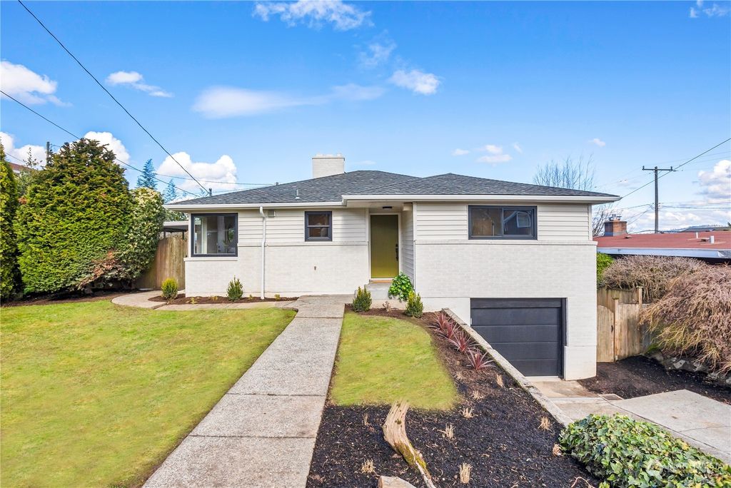 Photo of 7920 S 112th Street, Seattle, WA 98178 (MLS # 2203521)