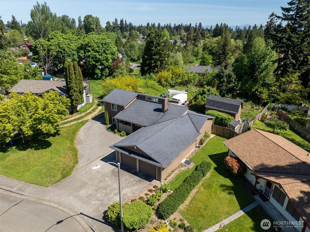 Photo of 9617 Belmont Drive, Everett, WA 98208 (MLS # 2523769)