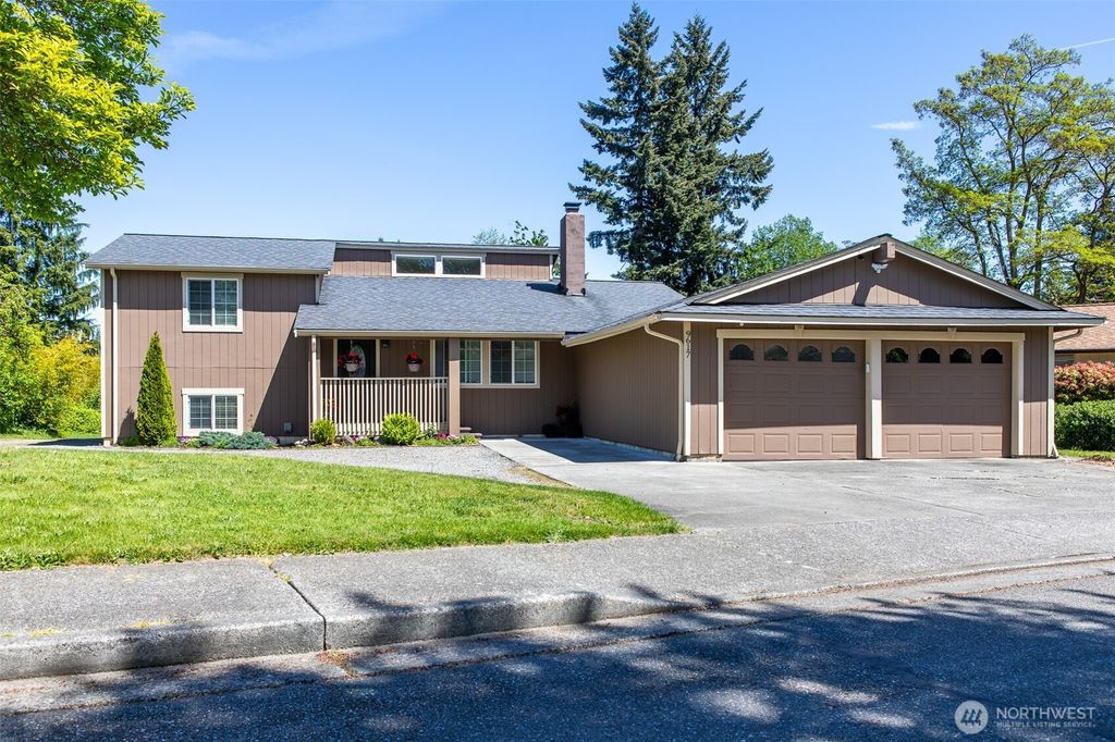 Photo of 9617 Belmont Drive, Everett, WA 98208 (MLS # 2523769)
