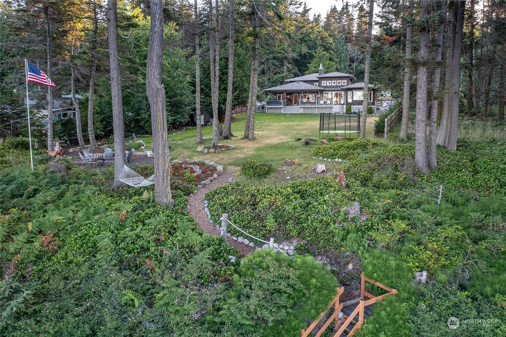 listing image 9366738157434930182