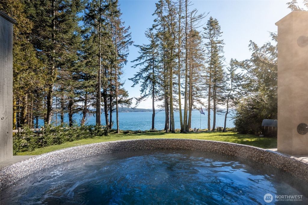 listing image 9363938389330349830