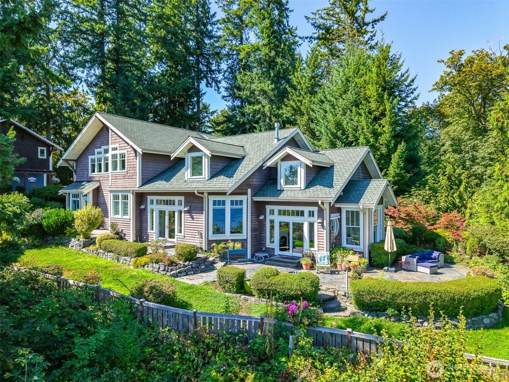 Photo of 9415 Key Peninsula Highway SW, Longbranch, WA 98351 (MLS # 2538868)