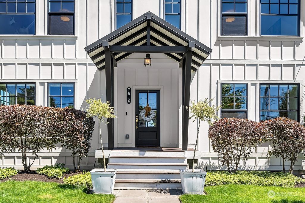 Photo of 7516 30th Avenue NW, Seattle, WA 98117 (MLS # 2248854)