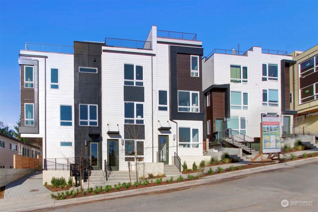 Photo of 3940 B S Pearl Street, Seattle, WA 98118 (MLS # 2216555)