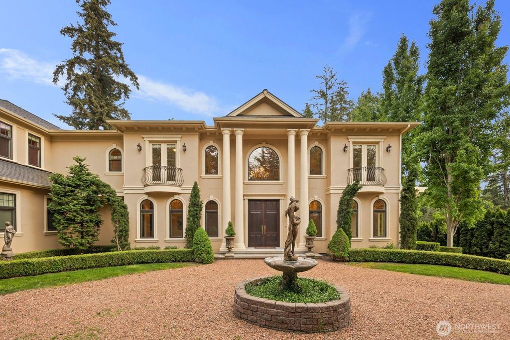 Photo of 2010 222nd Avenue SE, Sammamish, WA 98075 (MLS # 2523283)