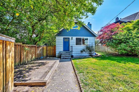Photo of 3806 35th Avenue W #Unit 1, Seattle, WA 98199 (MLS # 2521015)