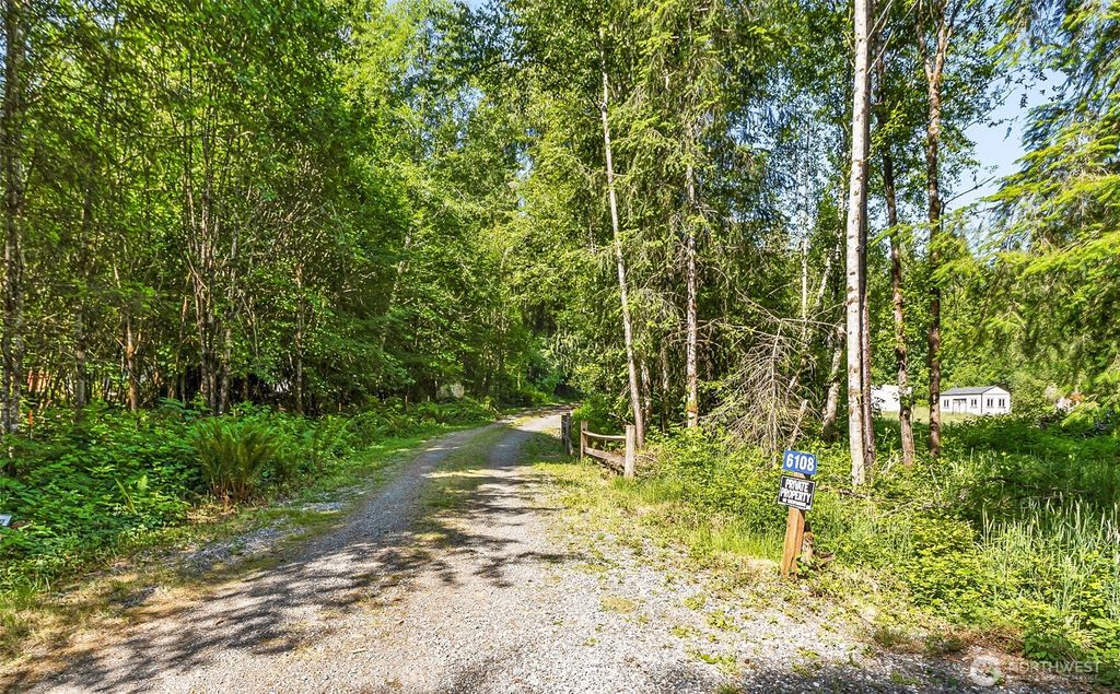 Photo of 6108 213 th Avenue NE, Granite Falls, WA 98252 (MLS # 2387500)