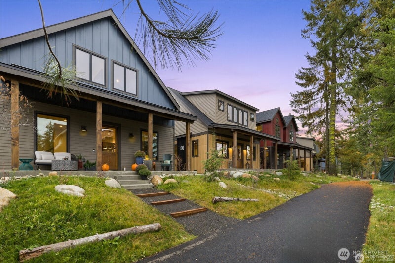 21 Riverbend Loop