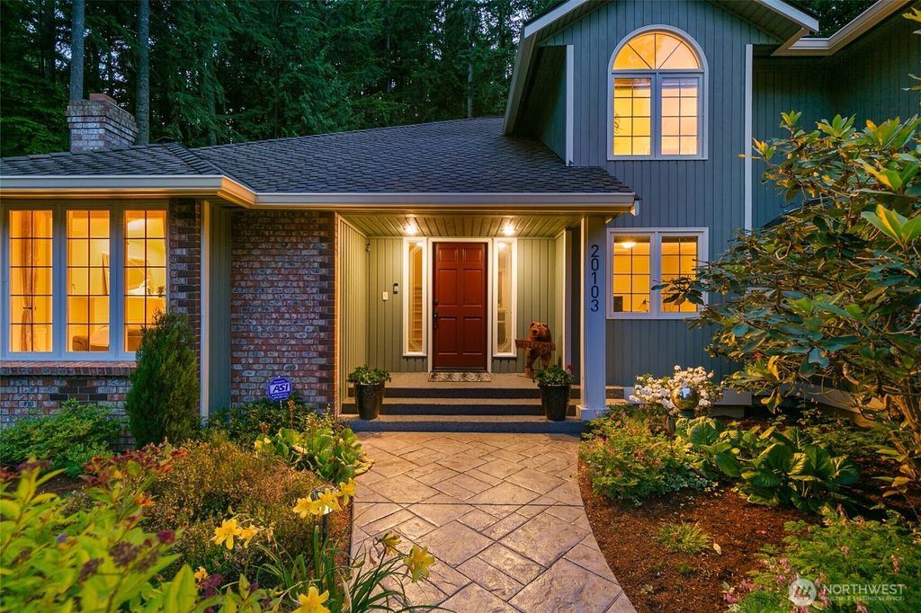 Photo of 20103 183rd Place NE, Woodinville, WA 98077 (MLS # 2388441)