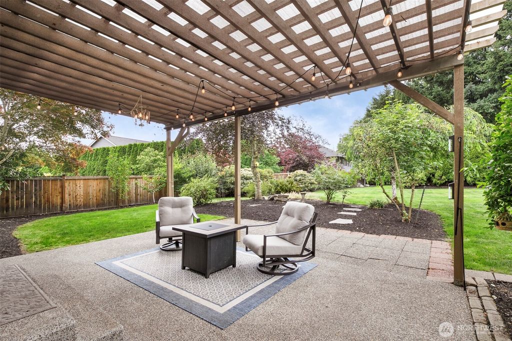Photo of 18614 34th Avenue SE, Bothell, WA 98012 (MLS # 2404643)