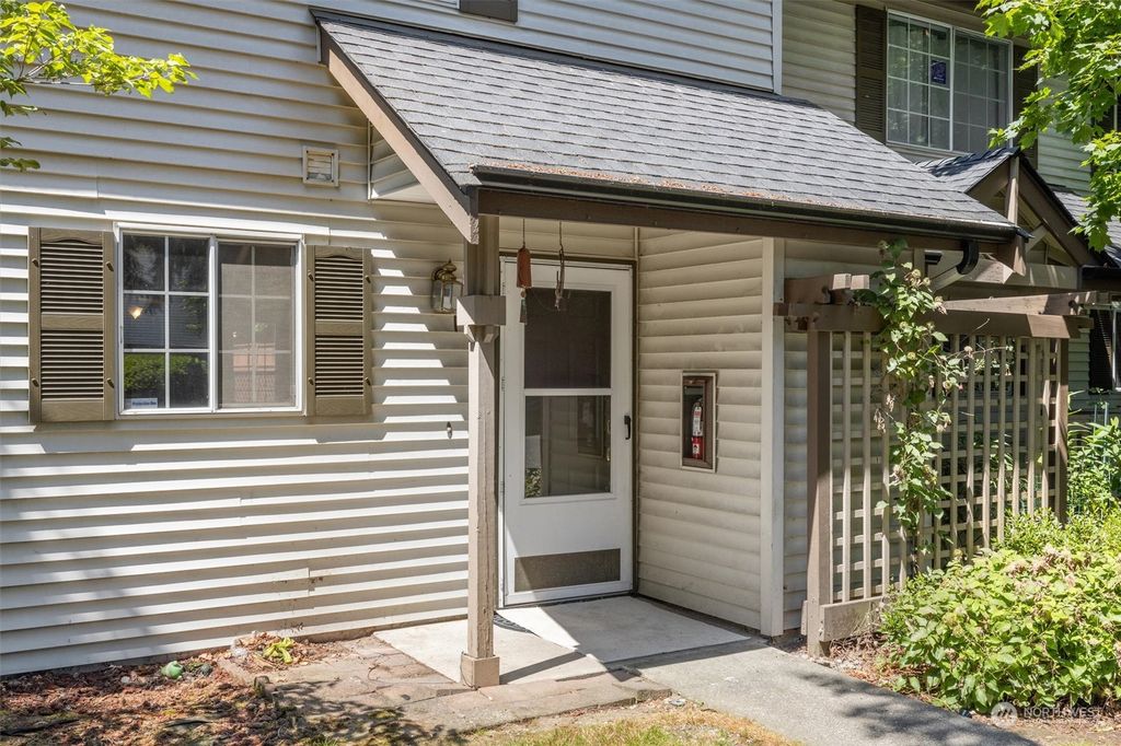 Photo of 15600 NE 116th Avenue #P2, Bothell, WA 98011 (MLS # 2236661)