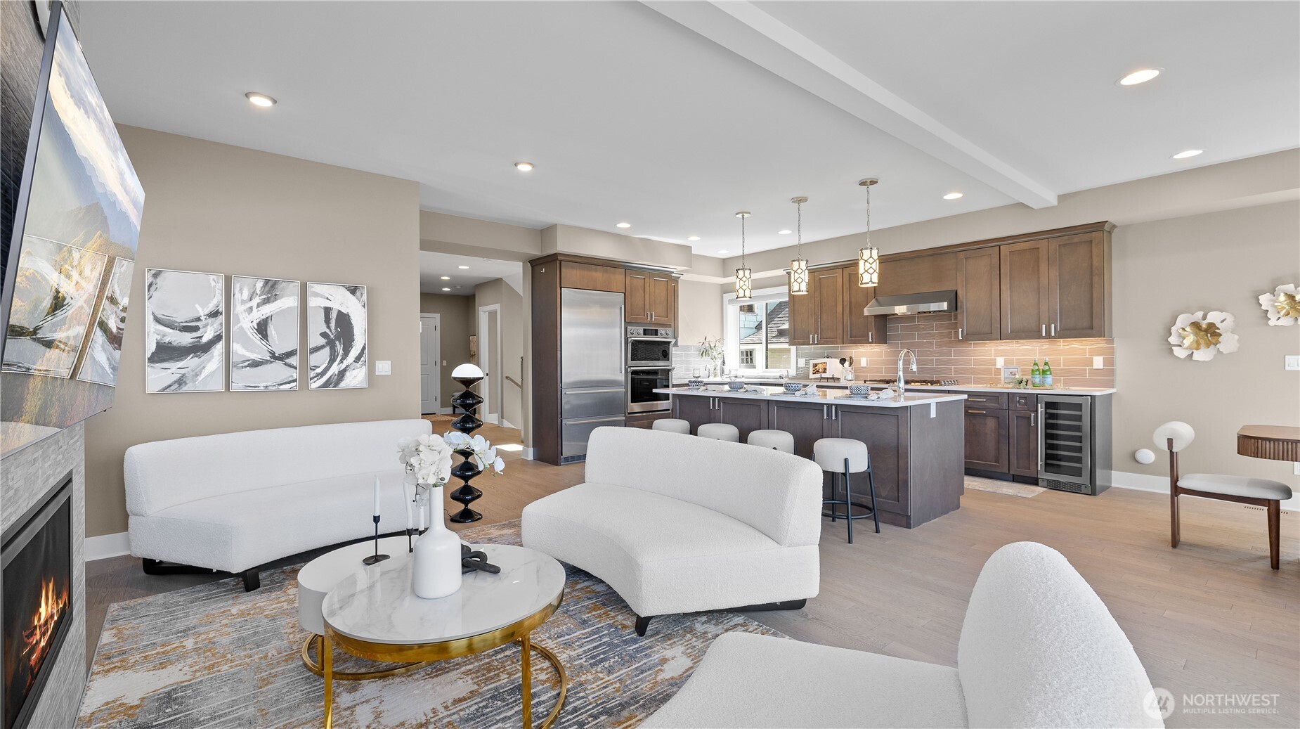 1006 4th Street W