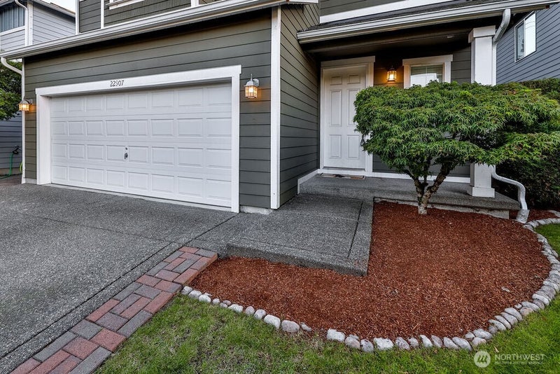22907 SE 271st Place