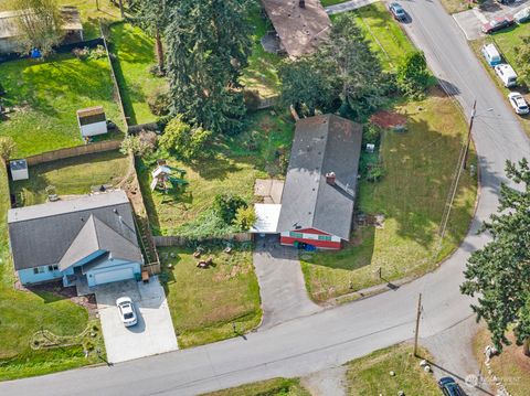 A home in Oak Harbor