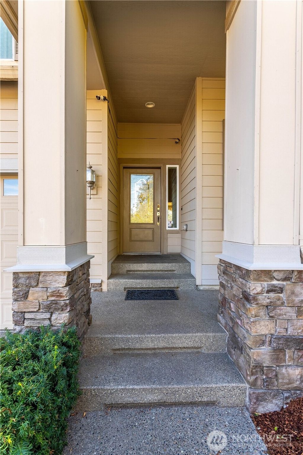 Photo of 11703 SE 246th Place, Kent, WA 98030 (MLS # 2444542)