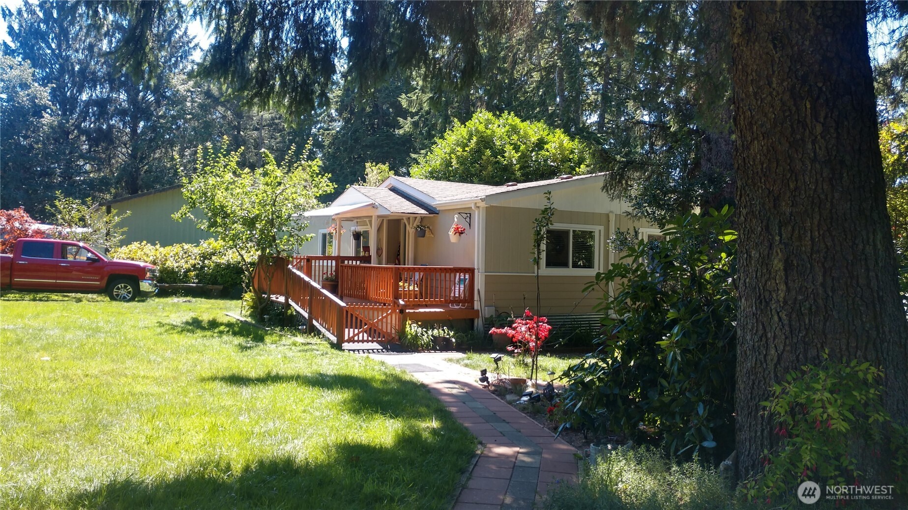 32401 Douglas Drive