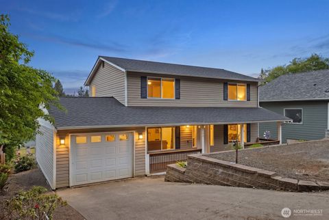 Photo of 1790 SE Crescent Drive, Shelton, WA 98584 (MLS # 2519221)