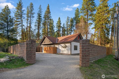 Photo of 11550 US Highway 2, Leavenworth, WA 98826 (MLS # 2509780)