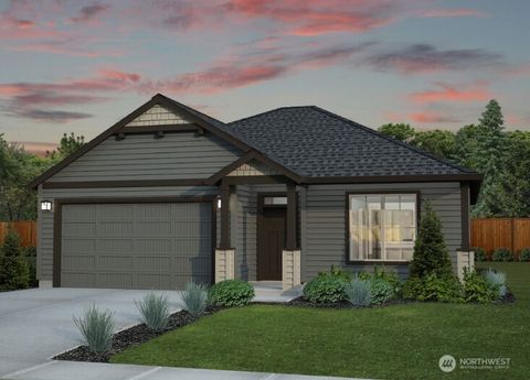 702 Powell Avenue Winlock WA 98596