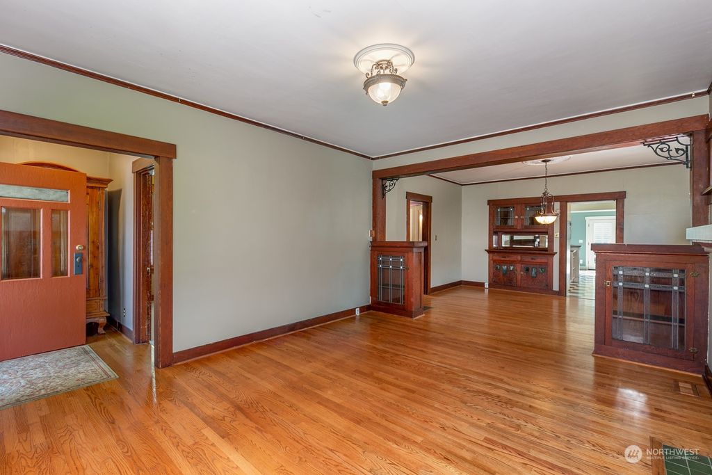 Photo of 1119 Hoyt Avenue, Everett, WA 98201 (MLS # 2280138)