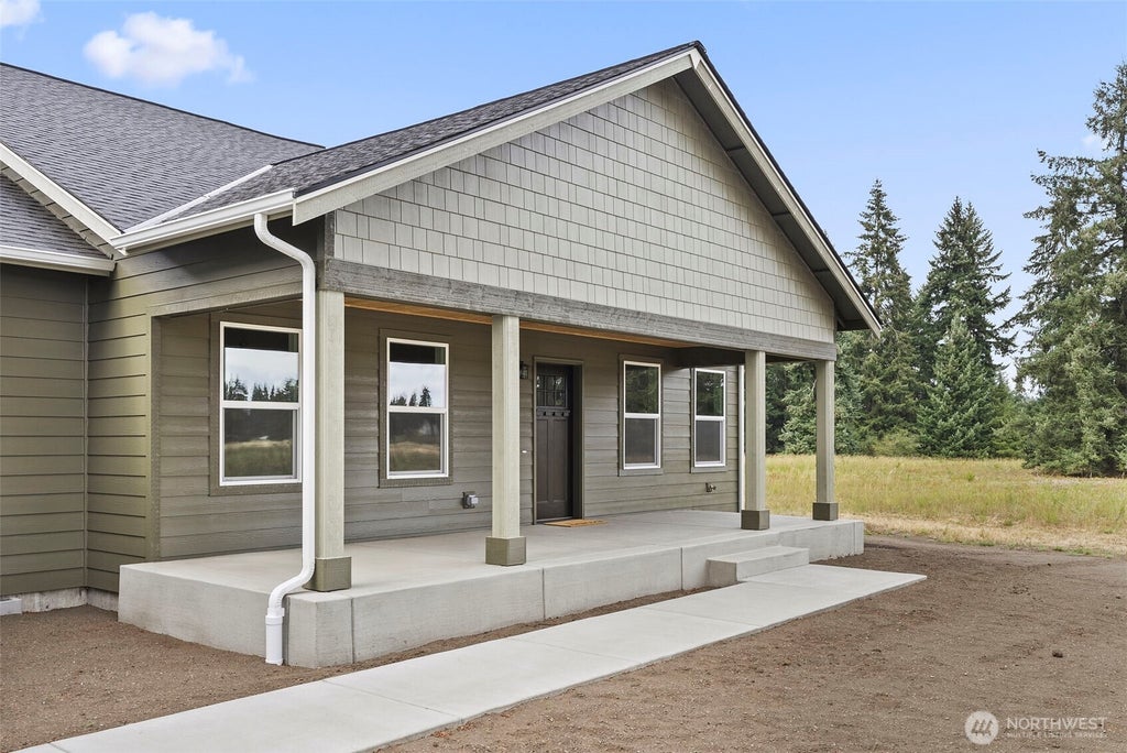 Photo of 16735 Leitner Road SW, Rochester, WA 98579 (MLS # 2582278)