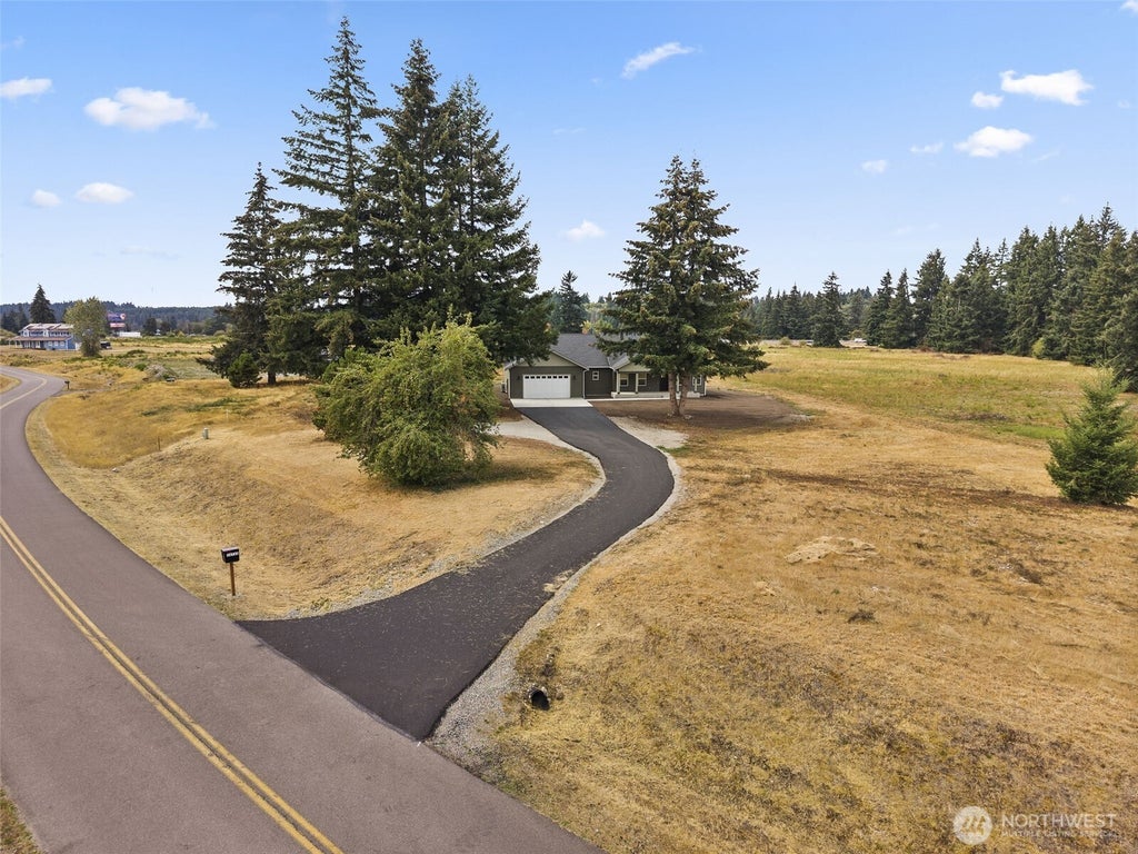 Photo of 16735 Leitner Road SW, Rochester, WA 98579 (MLS # 2582278)