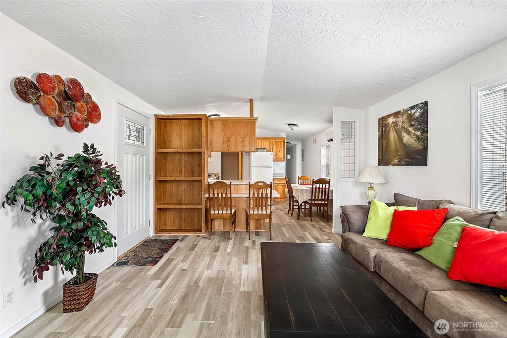 Photo of 168 US HWY 101 #7, Hoquiam, WA 98550 (MLS # 2439963)