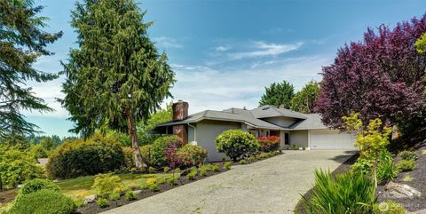 Photo of 8808 NE 14th Street, Clyde Hill, WA 98004 (MLS # 2494044)
