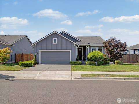 Photo of 1346 Boyle Street, Enumclaw, WA 98022 (MLS # 2571223)