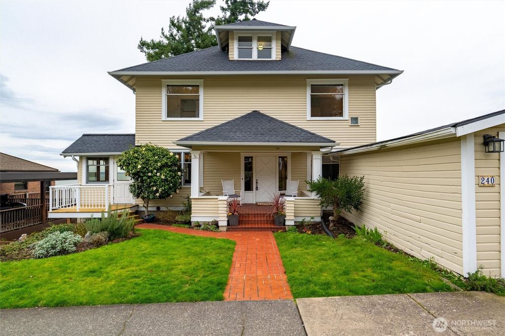 Photo of 240 S Forest Street, Bellingham, WA 98225 (MLS # 2485470)